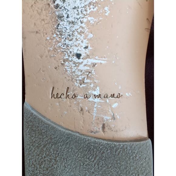 Beek Leather Toe-ring Sandal Gold Women's Size 7 Rare Discontinued - Picture 10 of 16